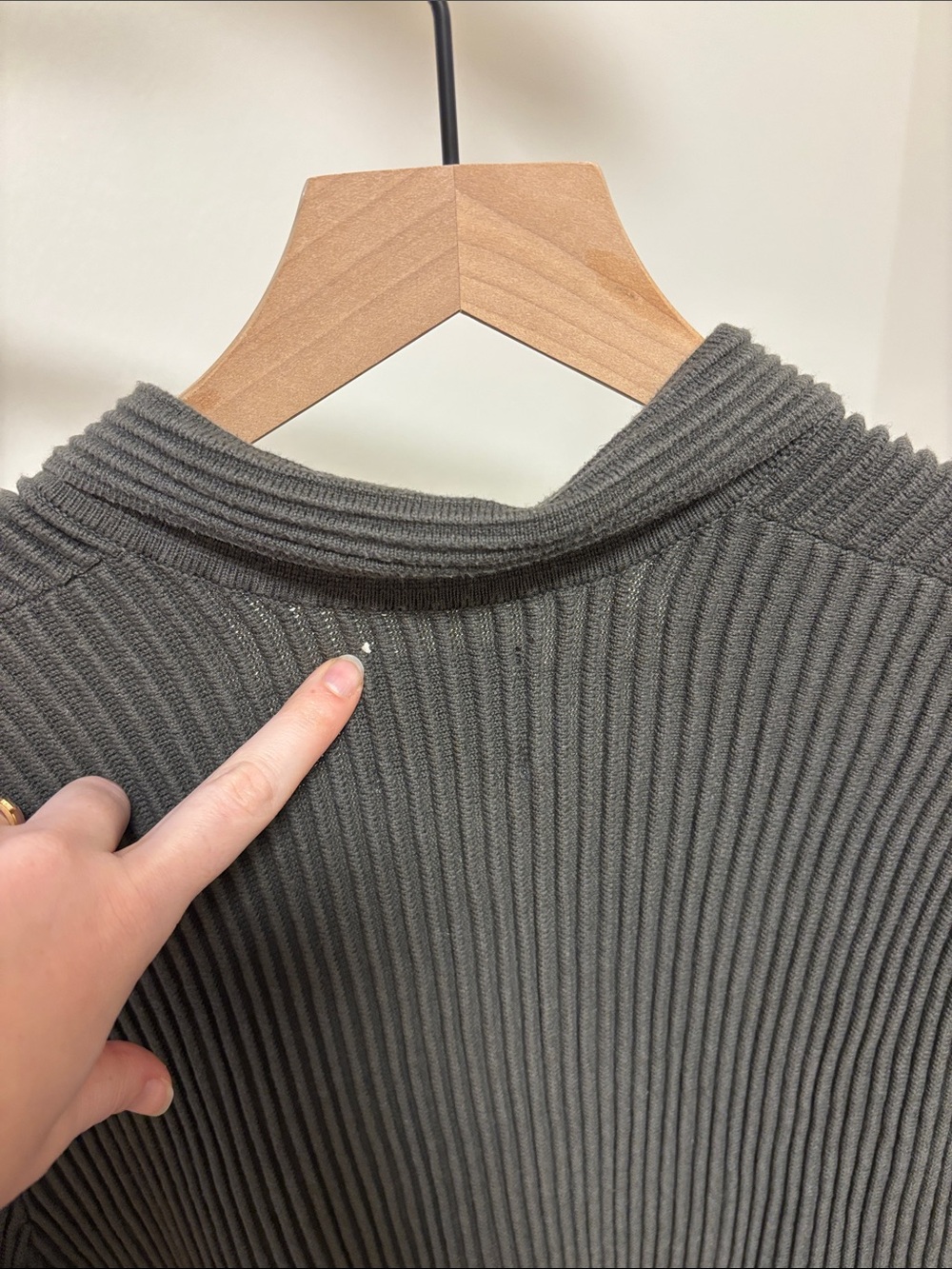 A&F Collared Shirt - Picture 5 of 6
